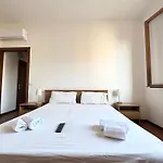 Mv Apartament 4B