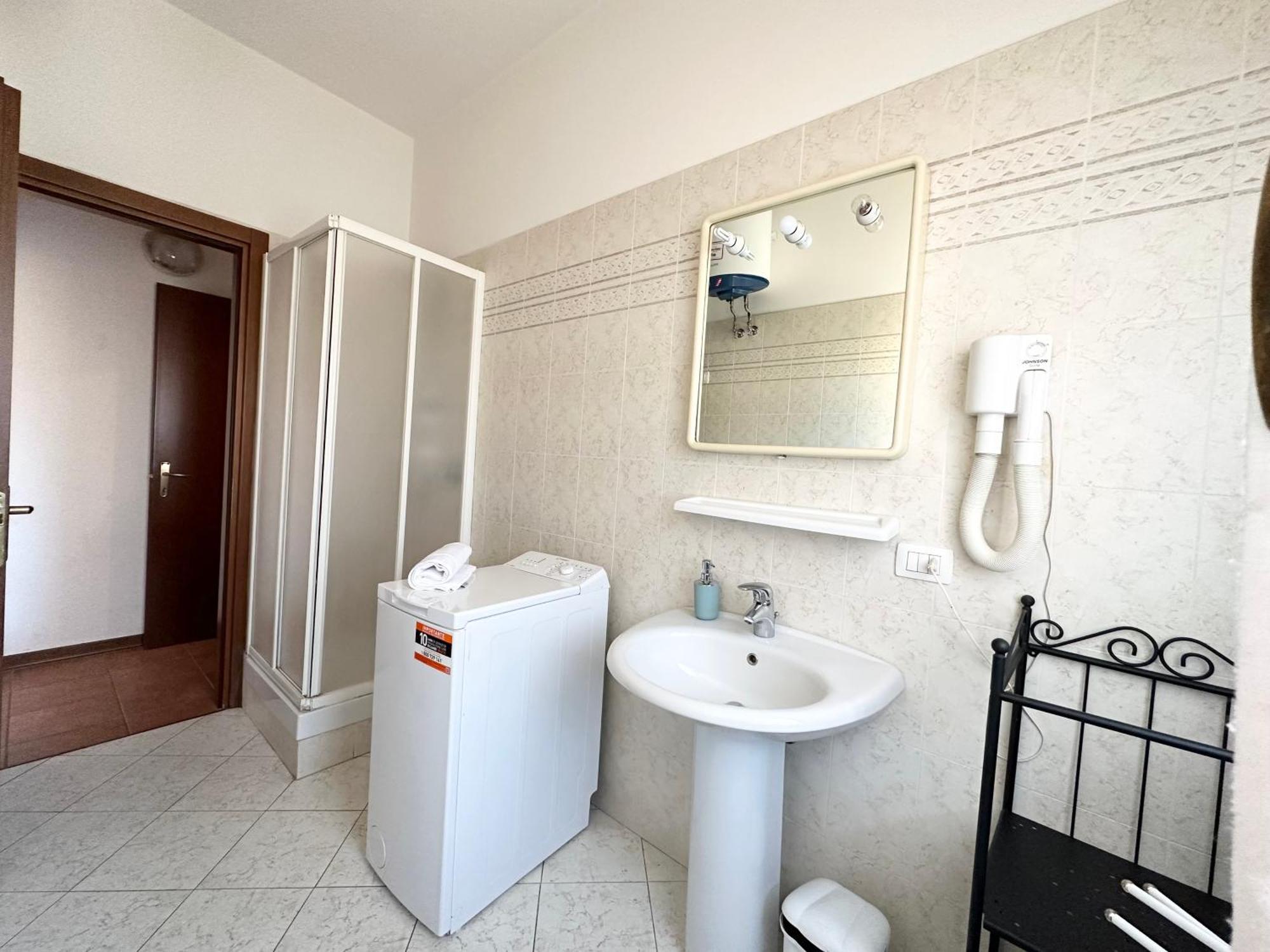 Mv Apartament 4b * Florencia